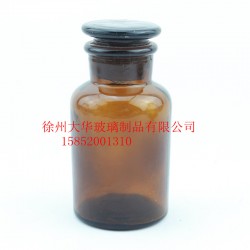 試劑瓶，酒精燈，集氣瓶