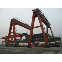 山東億川重工廠家直銷起重機(jī)各種型號價(jià)格優(yōu)惠