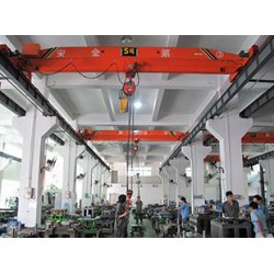 單梁起重機(jī)怎么樣？億川重工機(jī)械有限公司告訴您
