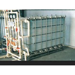 電滲析設備廠家供應，九龍水處理暢銷的電滲析設備出售