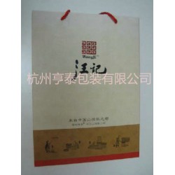 杭州亨泰包裝制品為您提供性?xún)r(jià)比高的手提袋——山核桃禮盒供應(yīng)商