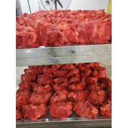 做牛肉加工設(shè)備，生產(chǎn)牛肉的機器，醬鹵牛肉生產(chǎn)設(shè)備和配方