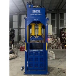 80噸服裝打包機(jī)，80噸廢紙打包機(jī)，80噸海綿打包機(jī)